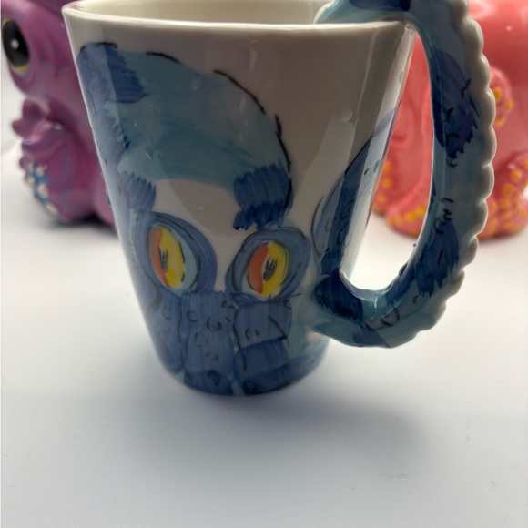 Oceanic Charm Ceramic Mug Trio - Blue, Pink, and Purple - Picture 3 of 16